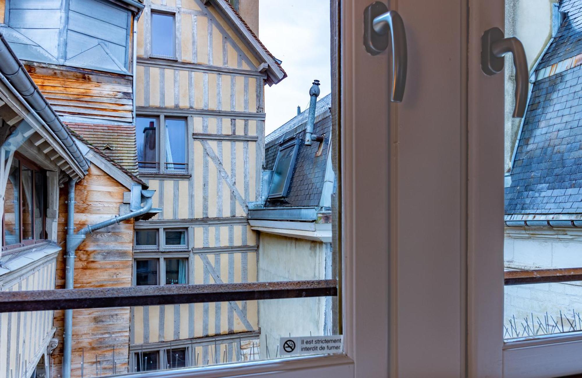 Ferienwohnung Le 13 Elegant Troyes Exterior foto